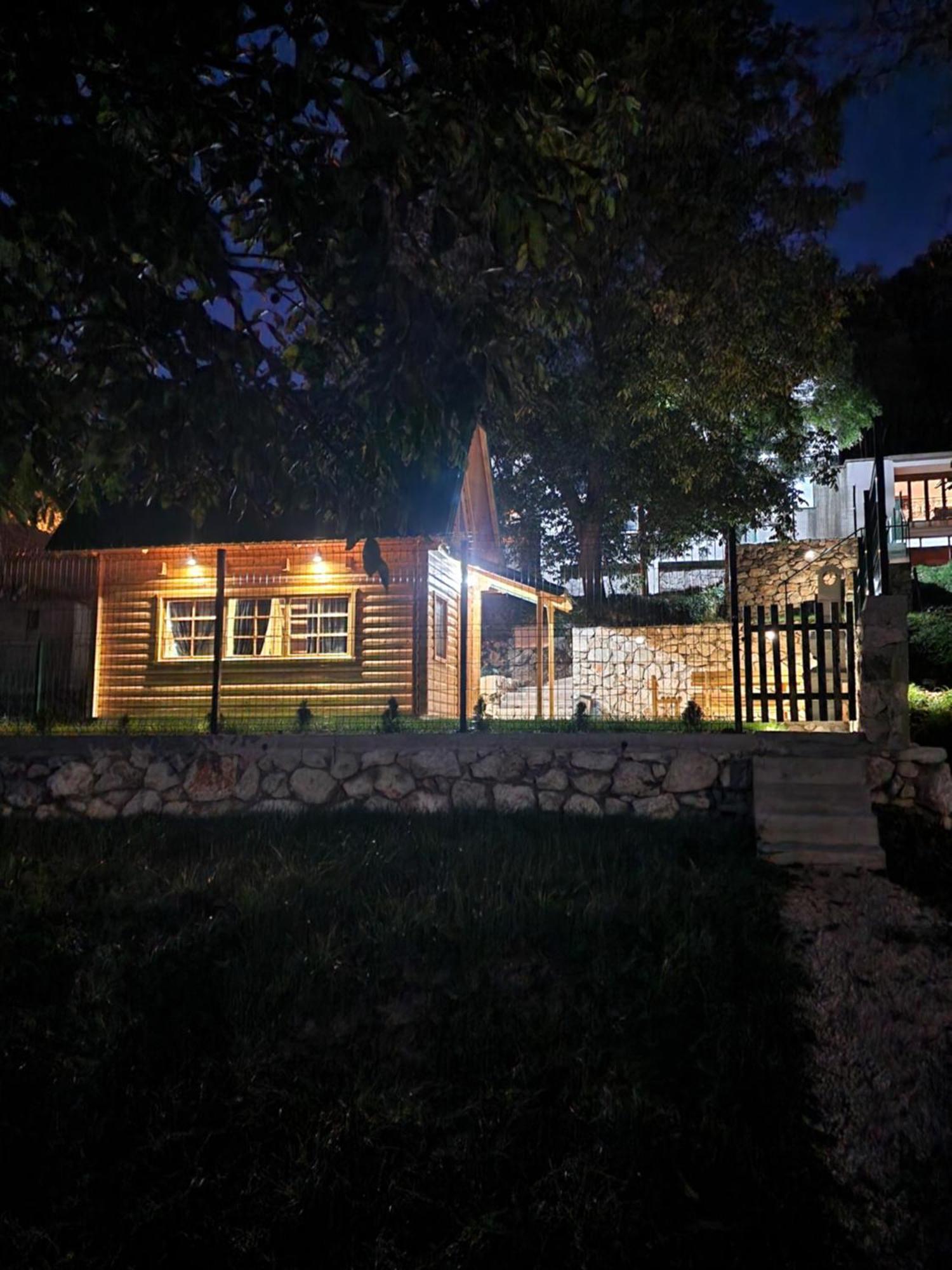 Brvnara Ricki Villa Cetinje Luaran gambar
